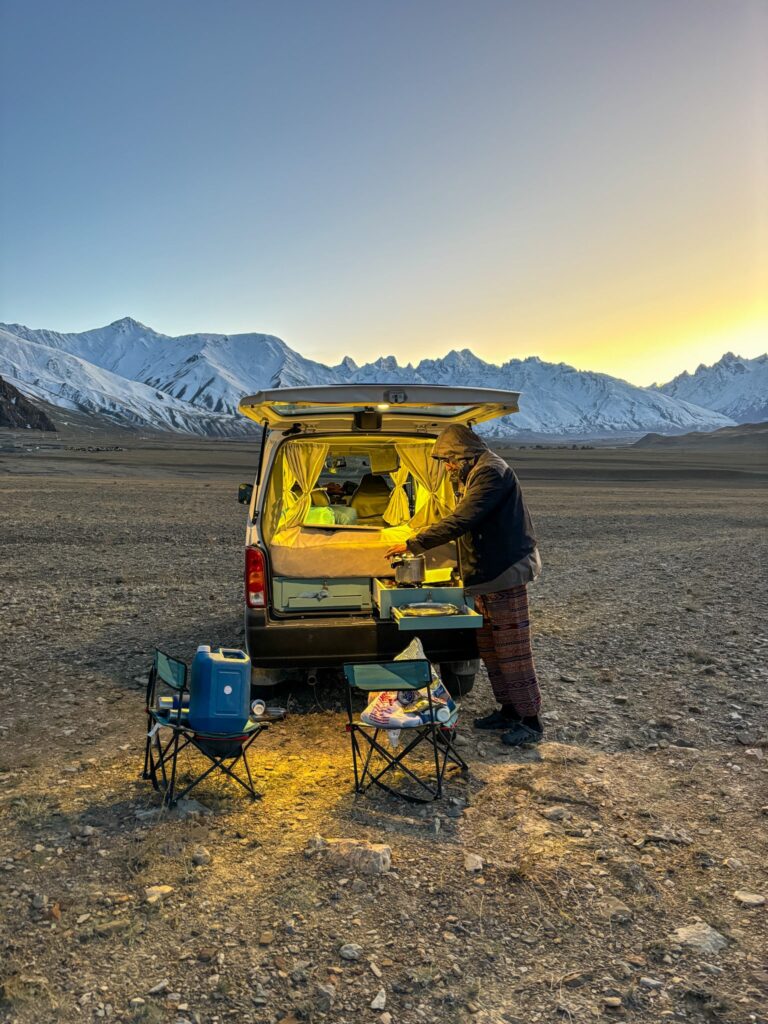 Vanlife Camping Zanskar valley
